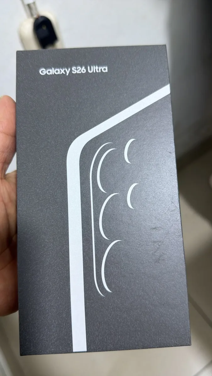 Caja sellada del Samsung Galaxy S26 Ultra disponible en Inmovil Importaciones